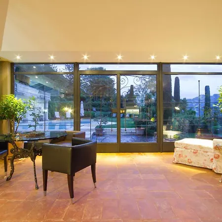 Sleeps 12 Pool Air Con 别墅 阿尔杰尼奥