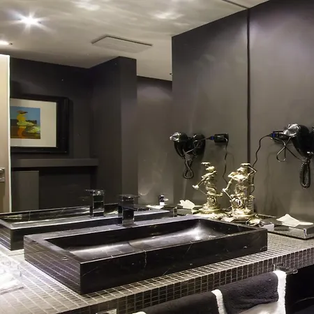 Sleeps 12 Pool Air Con וילה